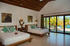 Little Harvest Caye- Private Island