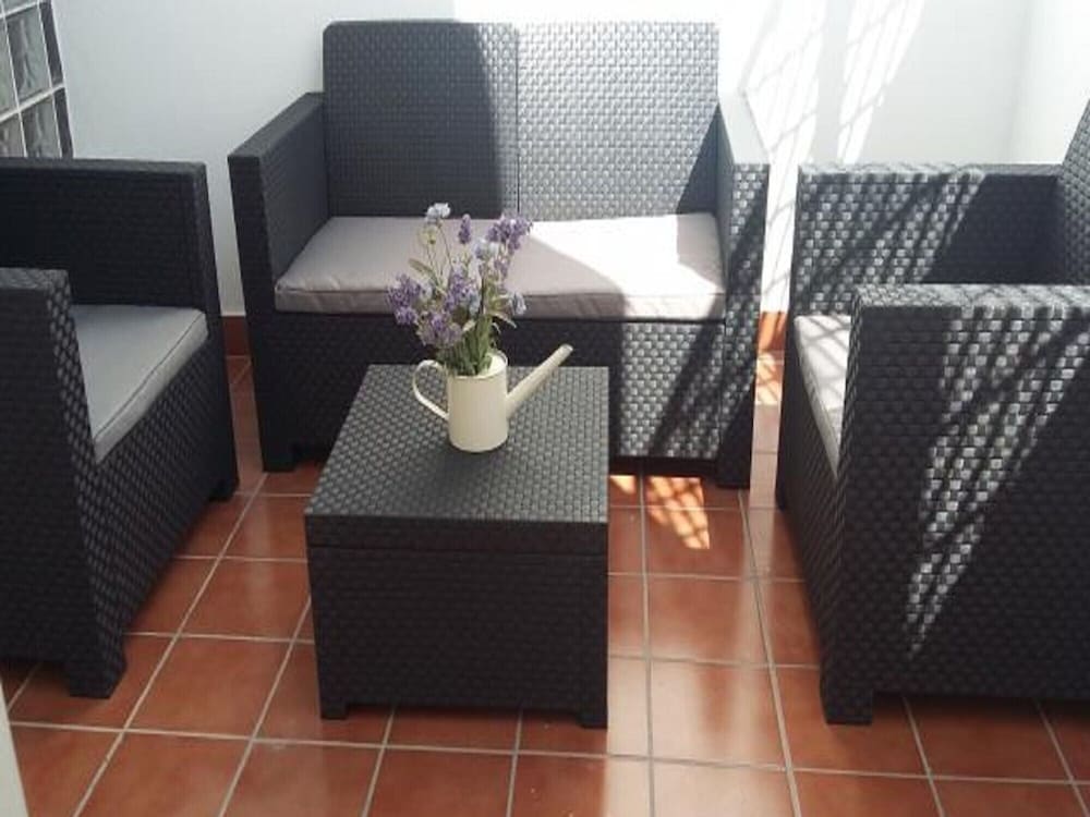 Cervantes Apartment 103452 by MO Rentals