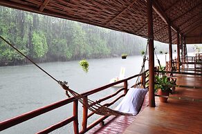 Mek Kiri River Kwai Resort