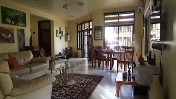Hunch Backpackers Hostel