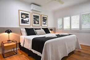 Birds 'n' Bloom Cottages