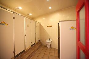 Qingdao Wheat Youth Hostel