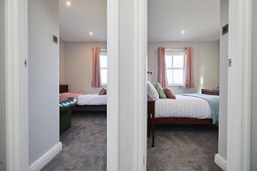 The Lawrence Hotel
