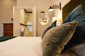 The Lawrence Hotel