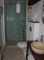 Eski Tas Otel
