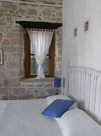 Eski Tas Otel