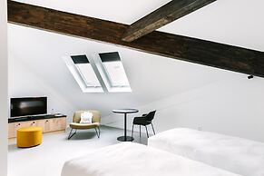 TRUST Hotel