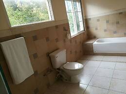 Chancery Hall 3 Bedroom Apartment