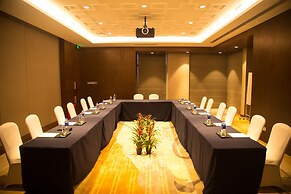 HUALUXE Wuxi Taihu by IHG
