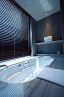 HUALUXE Wuxi Taihu by IHG