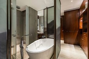 HUALUXE Wuxi Taihu by IHG
