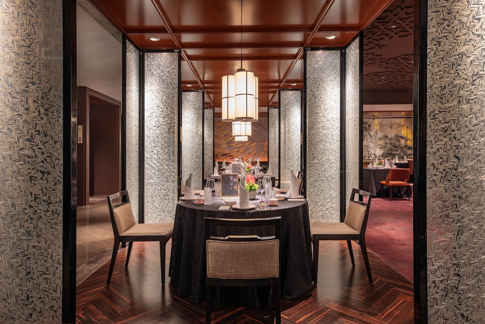 HUALUXE Wuxi Taihu by IHG