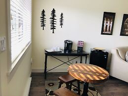 Private Suite in Cowichan Country