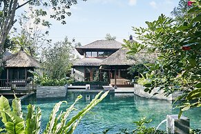 HOSHINOYA Bali