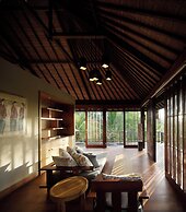HOSHINOYA Bali