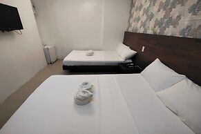 Taj Guesthouse Boracay