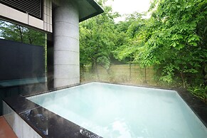Hakone Fuga