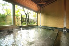 Hakone Fuga