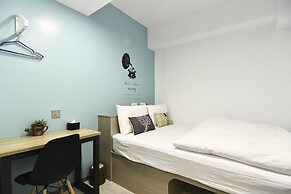Flyinn Hostel