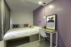 Flyinn Hostel