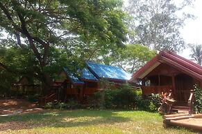 Ruenlookmai Resort