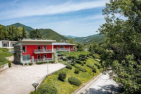 Gefiri Plakas Hotel