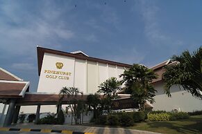 Pinehurst Golf Club & Hotel