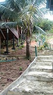 Happy Elephant Bungalows