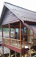 Happy Elephant Bungalows