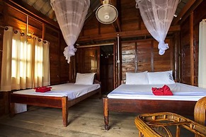 Happy Elephant Bungalows