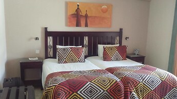 Cactus Inn