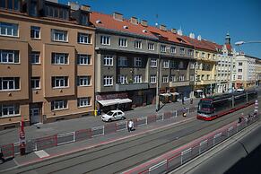2 Bedroom Home near Prague Castle
