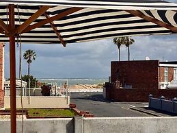 Loddeys Beach House