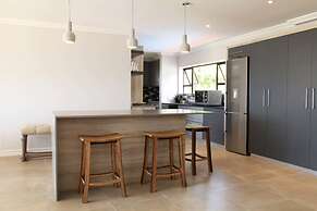 Sunrise Bay Self-Catering Accommodation