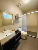 Vicky House