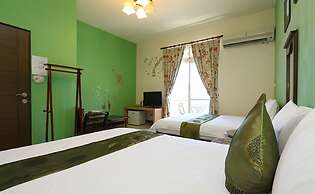Vicky House