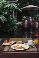 Issara by d Hostel