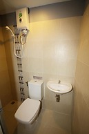 Nine Place Sukhumvit 40 - Hostel