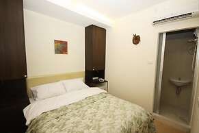 Nine Place Sukhumvit 40 - Hostel