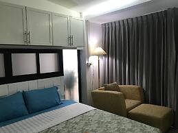 Nine Place Sukhumvit 40 - Hostel