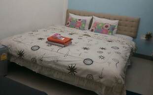 Nine Place Sukhumvit 40 - Hostel