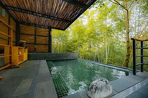 Meijie Mountain Hotspring Resort
