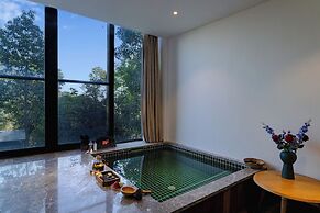 Meijie Mountain Hotspring Resort
