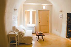 Flora's House