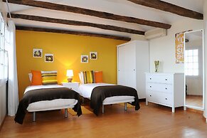 Vila do Vale by MHM