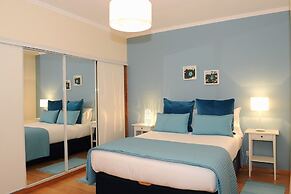 Vila do Vale by MHM