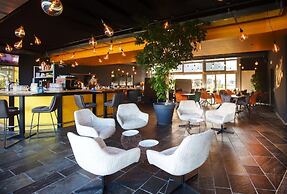 Hotel Rhy