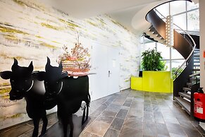 Hotel Rhy