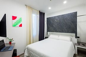 Crossroad Hotel