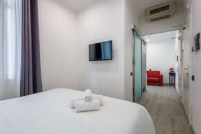 Crossroad Hotel